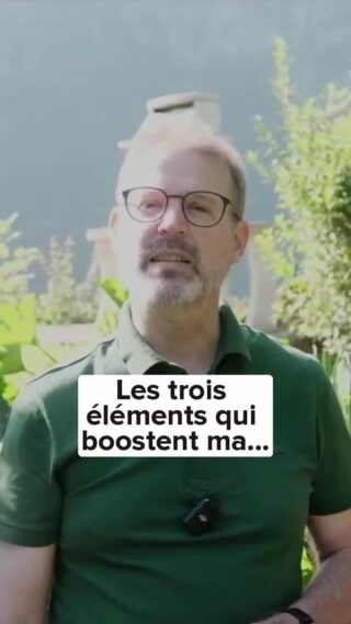 Toujours passionné !

Qu'est-ce qui fait qu'après 25 ans d'enseignement, j'ai toujours de la joie à retrouver mes élèves ? Je vous livre quelques secrets qui m'ont permis de tenir jusqu'ici (et ce n'est pas l'absence de jours avec la boule au ventre!).

#enseigner_org #vousinspirerpourenseigner #youtube #toujourspassionne